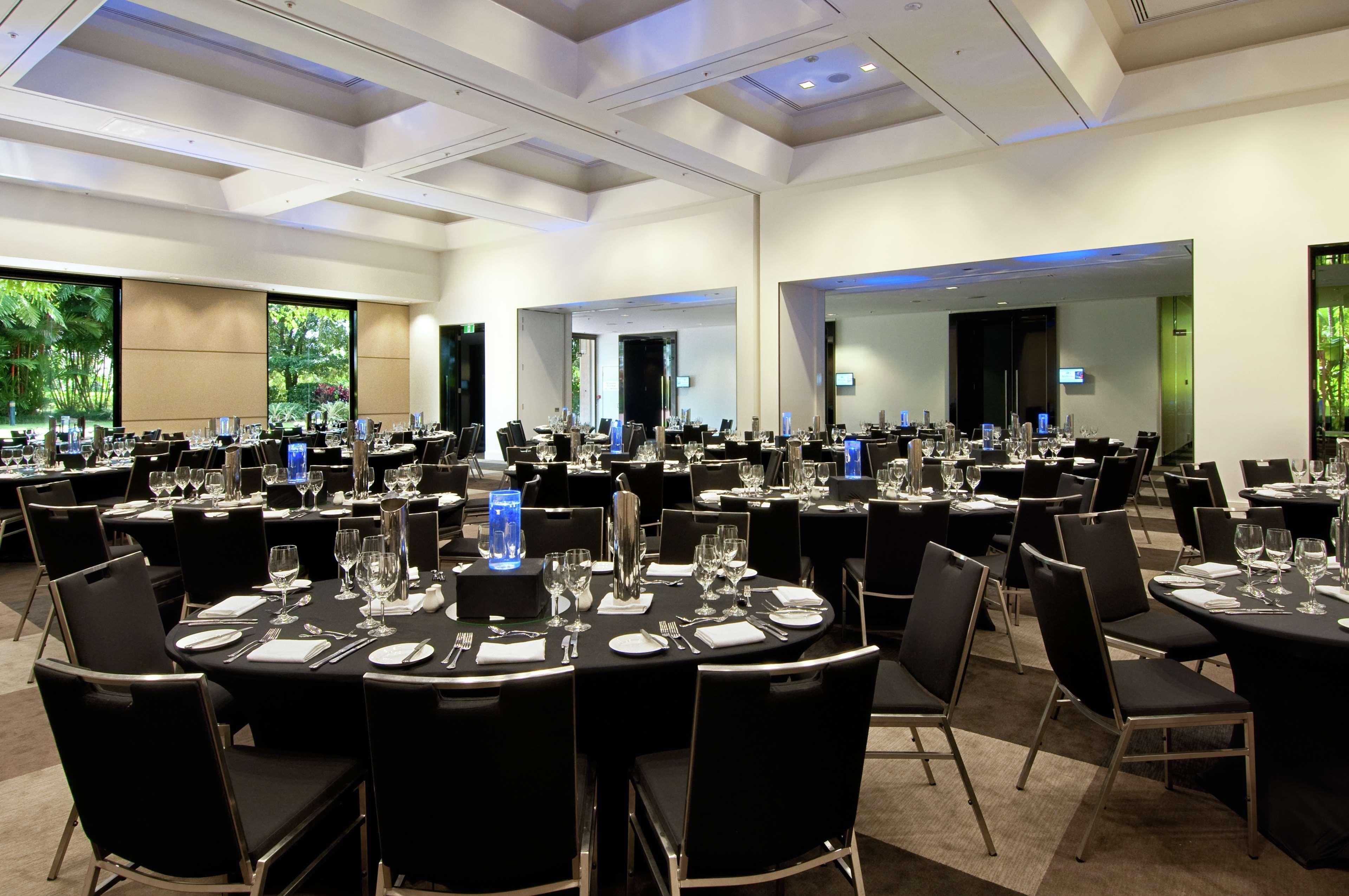 Hilton Cairns Hotell Restaurant bilde